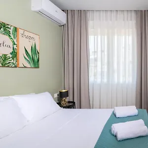Appartamento Central Green Studio, Candia
